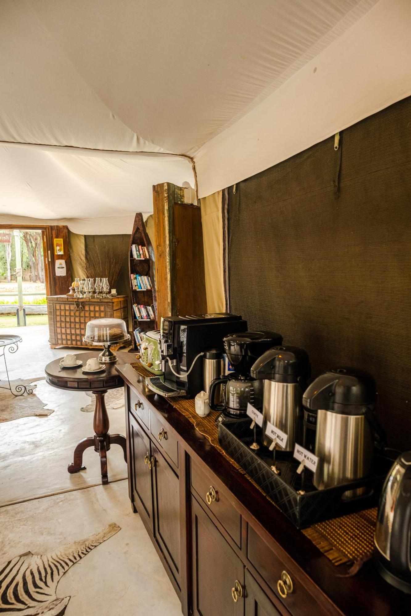 Taranga Safari Lodge Rundu Extérieur photo