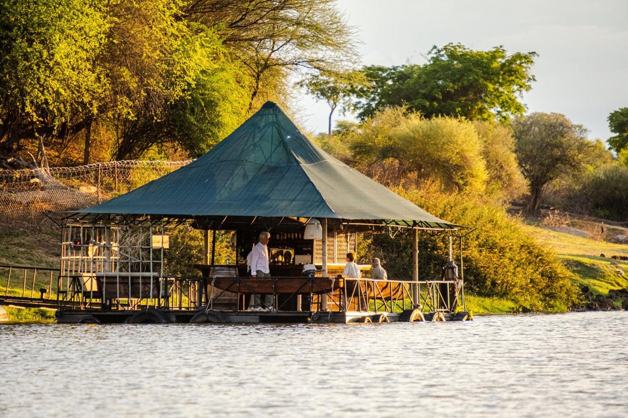 Taranga Safari Lodge Rundu Extérieur photo